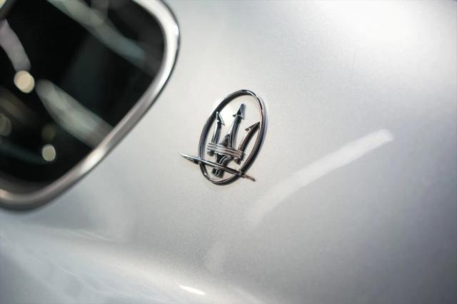 2009 Maserati GranTurismo Base