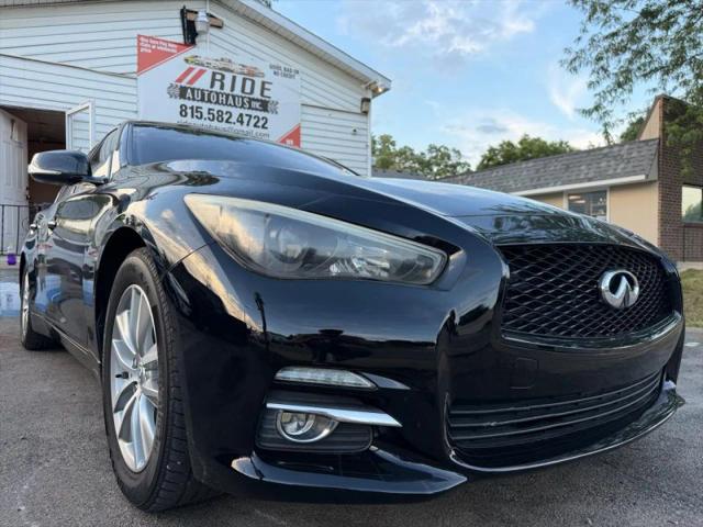 2015 INFINITI Q50 Premium