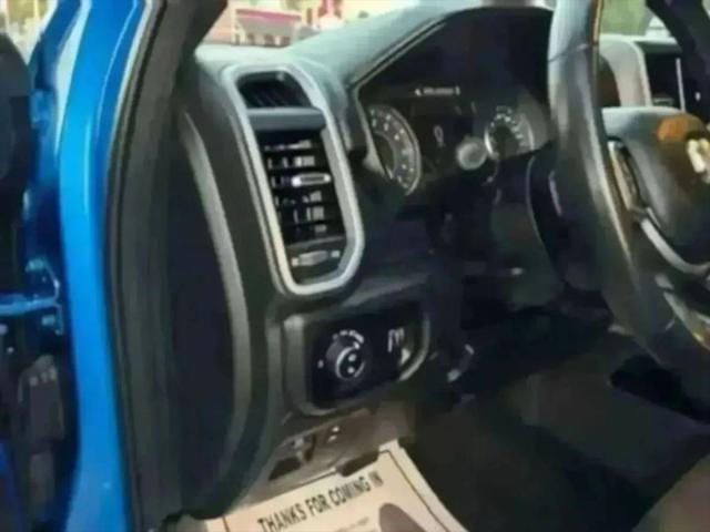 2022 Ram 1500 Big Horn Crew Cab 4x4 57 Box
