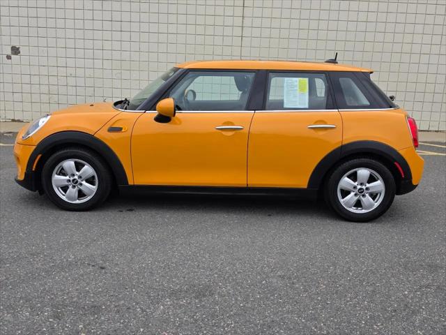2016 MINI Hardtop Cooper