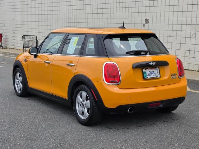 2016 MINI Hardtop Cooper