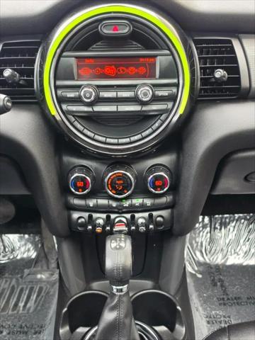 2016 MINI Hardtop Cooper