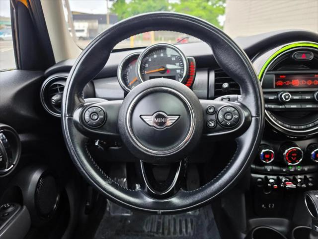 2016 MINI Hardtop Cooper