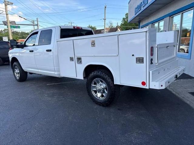 2023 Ram 3500 Tradesman Crew Cab 4x4 8' Box
