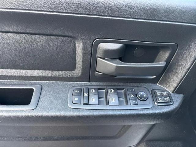 2023 Ram 3500 Tradesman Crew Cab 4x4 8' Box