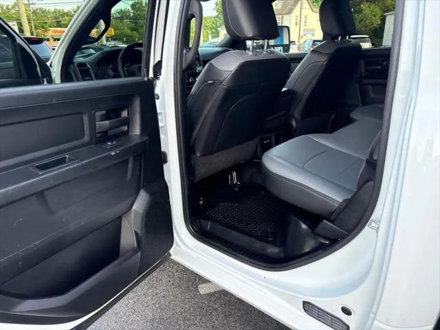 2023 Ram 3500 Tradesman Crew Cab 4x4 8' Box
