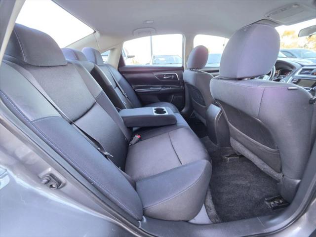2016 Nissan Altima 2.5 SR