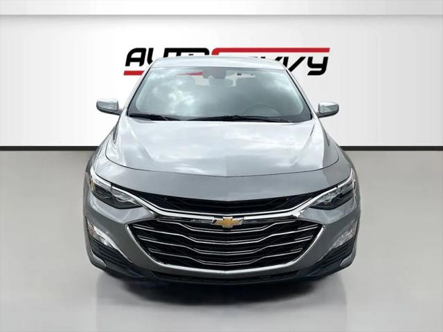 2025 Chevrolet Malibu FWD RS