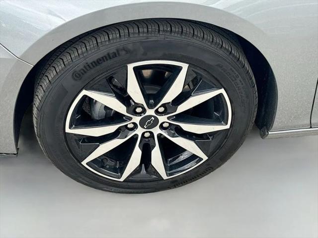 2025 Chevrolet Malibu FWD RS