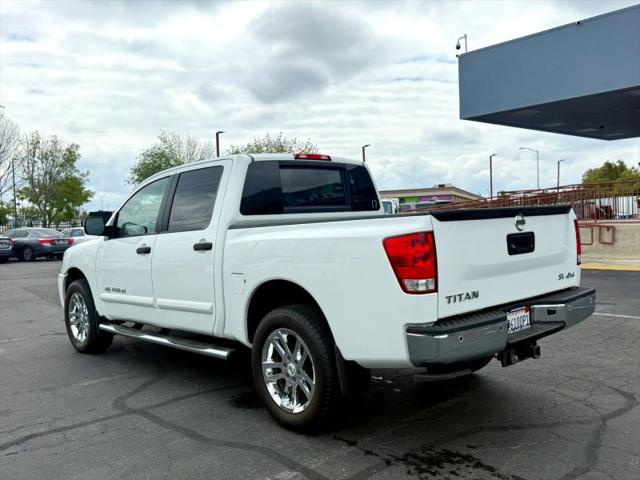 2014 Nissan Titan SV