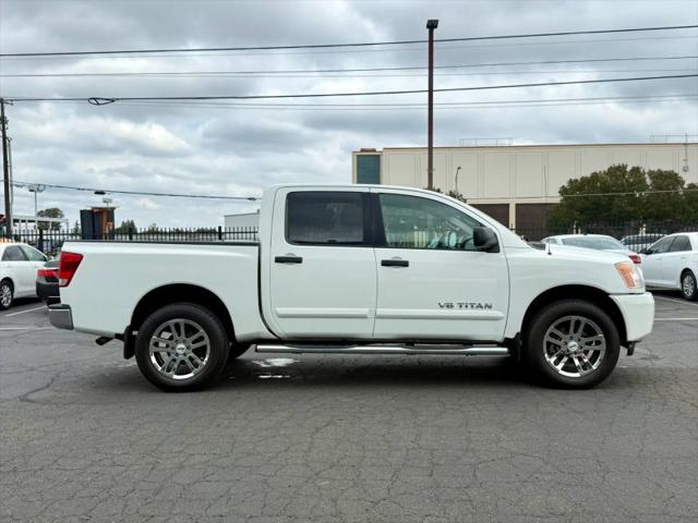 2014 Nissan Titan SV