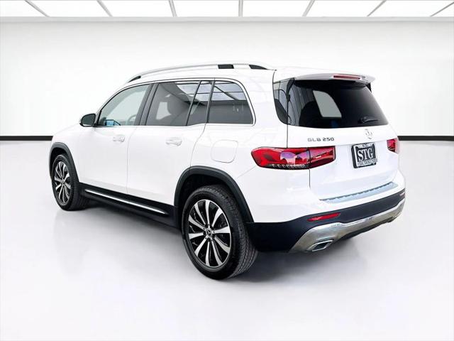 2023 Mercedes-Benz GLB 250