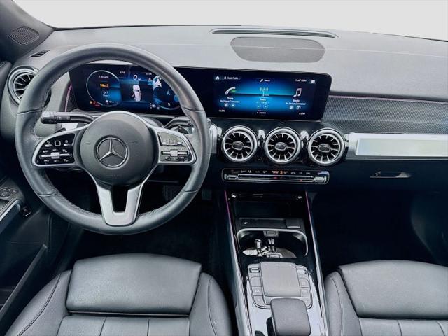 2023 Mercedes-Benz GLB 250