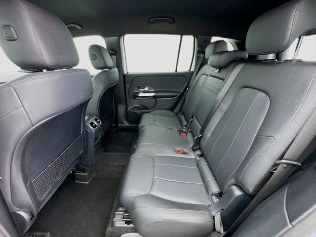2023 Mercedes-Benz GLB 250