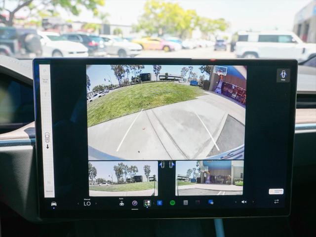 2022 Tesla Model X Long Range