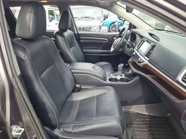2014 Toyota Highlander Limited Platinum V6