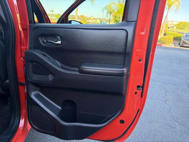 2025 Nissan Frontier Crew Cab PRO-X 4x2