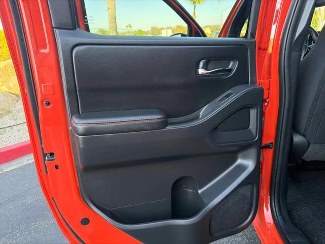 2025 Nissan Frontier Crew Cab PRO-X 4x2