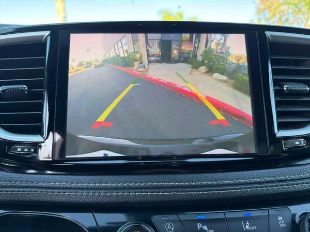 2024 Chrysler Pacifica Touring