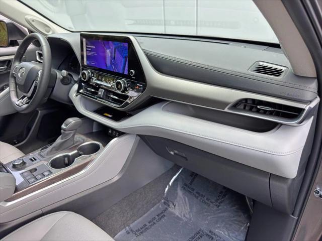 2024 Toyota Highlander Limited