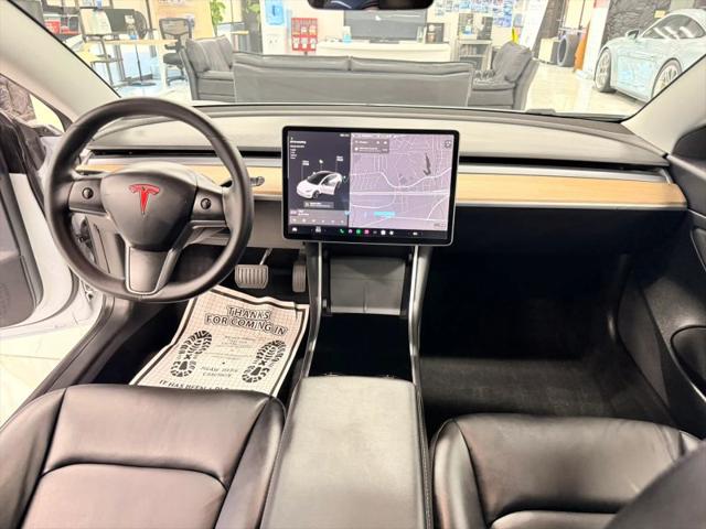 2020 Tesla Model 3 Standard Range Plus Rear-Wheel Drive