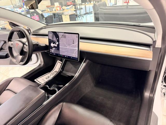 2020 Tesla Model 3 Standard Range Plus Rear-Wheel Drive