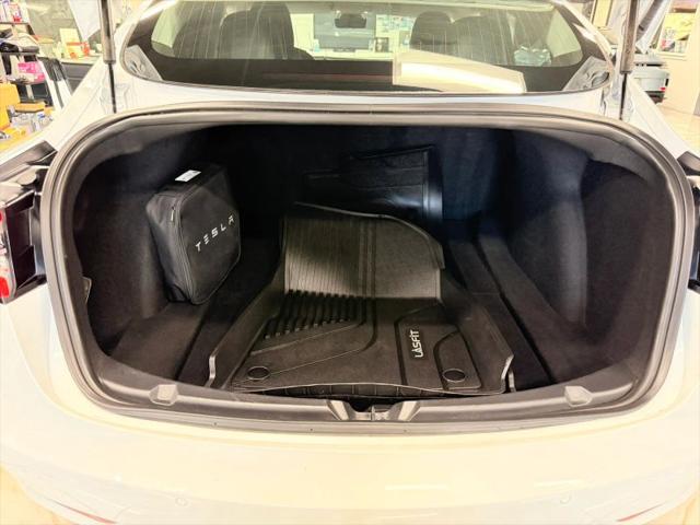 2020 Tesla Model 3 Standard Range Plus Rear-Wheel Drive