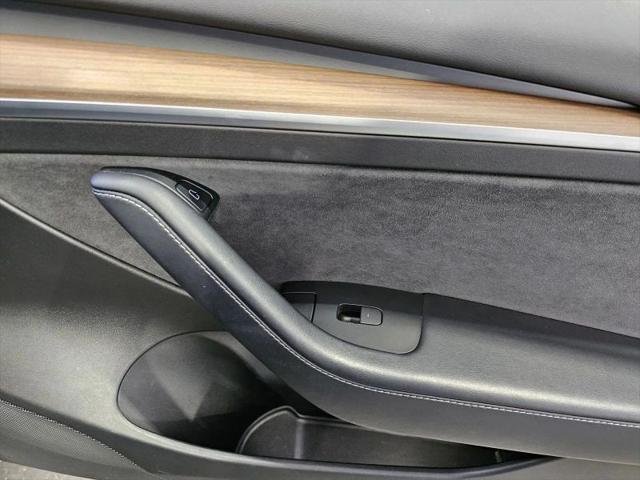 2022 Tesla Model 3 Long Range Dual Motor All-Wheel Drive