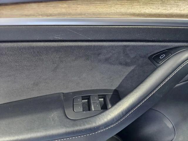 2022 Tesla Model 3 Long Range Dual Motor All-Wheel Drive