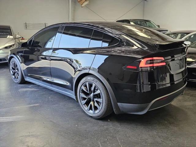 2023 Tesla Model X Standard Range