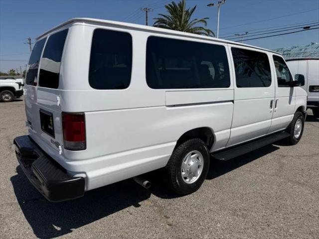 2009 Ford E-350 Super Duty XL