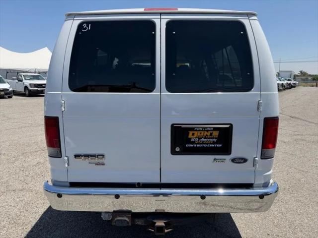 2011 Ford E-350 Super Duty XLT