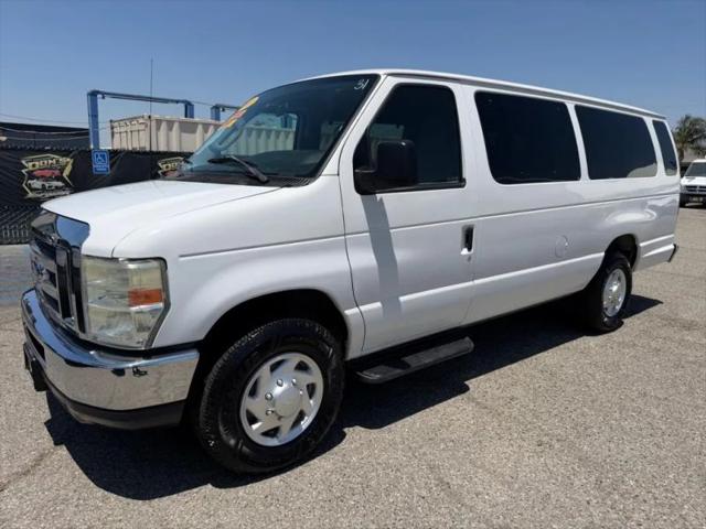 2011 Ford E-350 Super Duty XLT