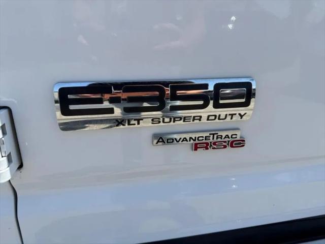 2011 Ford E-350 Super Duty XLT