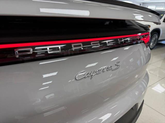 2021 Porsche Cayenne S
