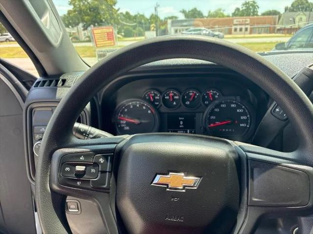 2023 Chevrolet Silverado 1500 2WD Crew Cab Short Bed WT