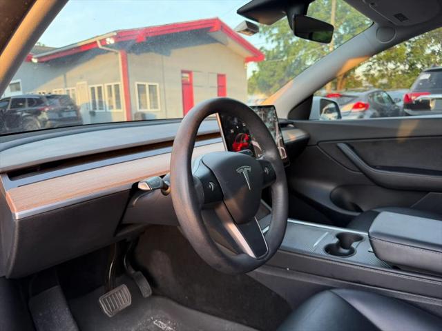 2021 Tesla Model Y Long Range Dual Motor All-Wheel Drive