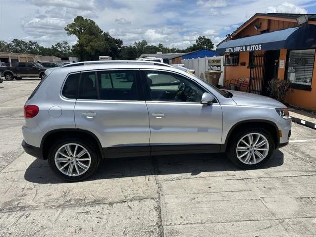 2015 Volkswagen Tiguan SE