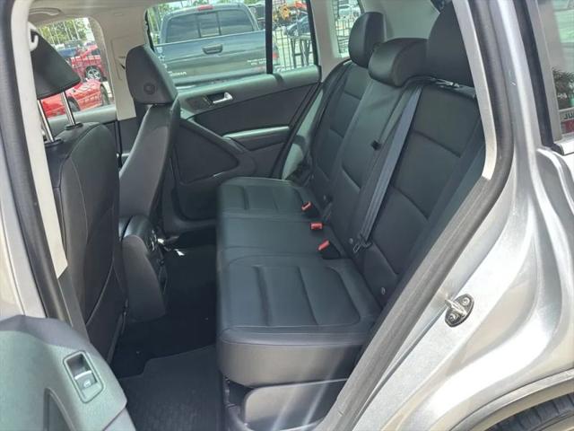 2015 Volkswagen Tiguan SE