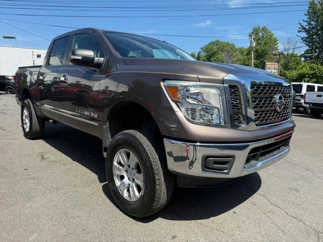 2018 Nissan Titan SV