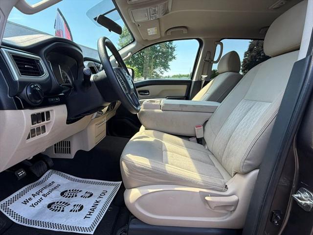 2018 Nissan Titan SV