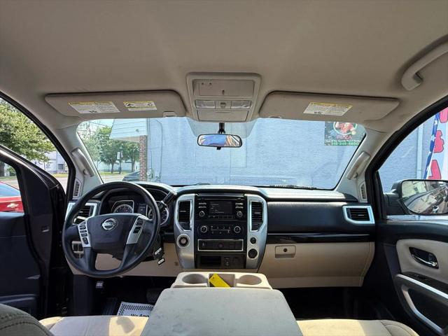 2018 Nissan Titan SV