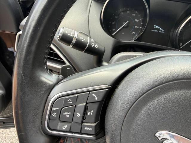 2019 Jaguar F-PACE 25t Premium