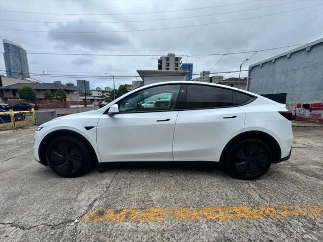 2026 Tesla Model Y Premium Rear-Wheel Drive