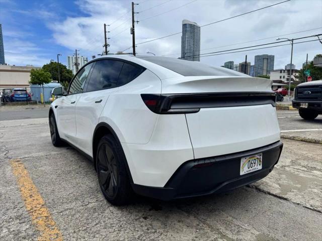 2026 Tesla Model Y Premium Rear-Wheel Drive