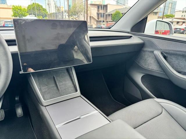 2026 Tesla Model Y Premium Rear-Wheel Drive