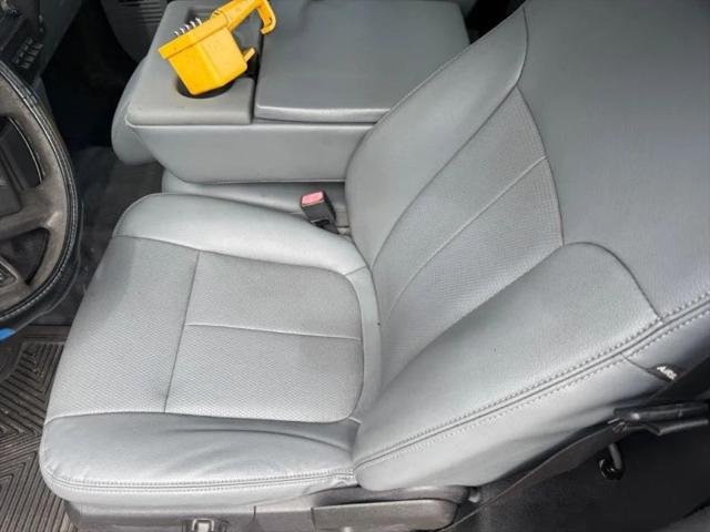2016 Ford F-450 Base