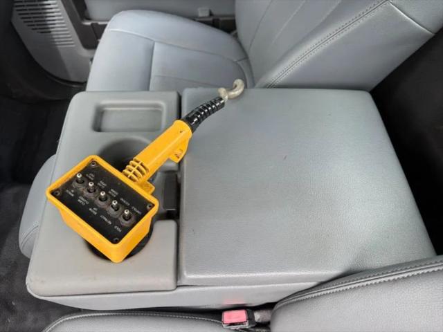 2016 Ford F-450 Base