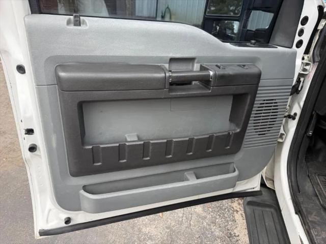 2016 Ford F-450 Base