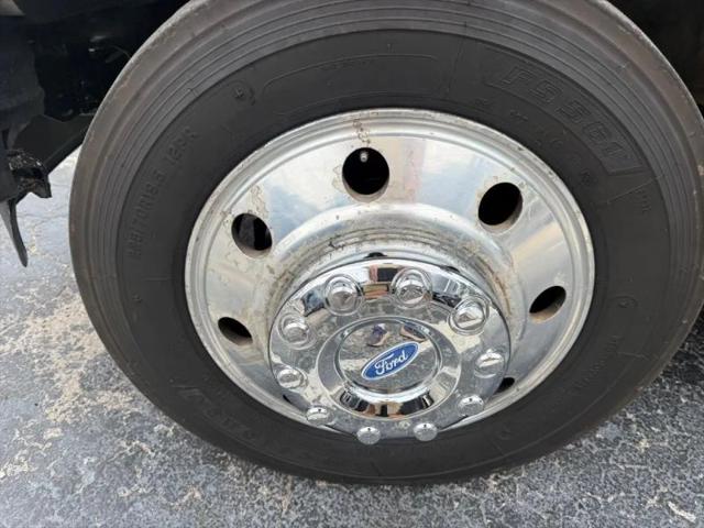 2016 Ford F-450 Base